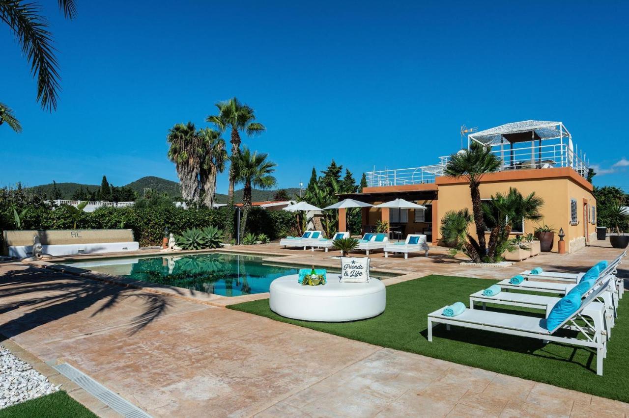 Serena Villa Sant Francesc de s'Estany Bagian luar foto