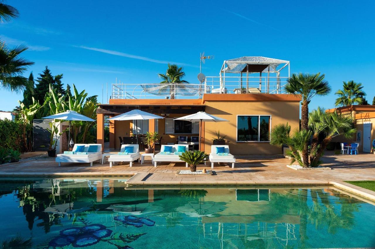Serena Villa Sant Francesc de s'Estany Bagian luar foto