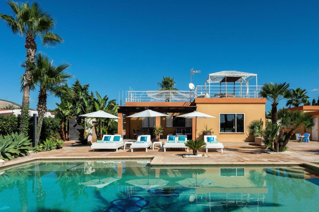 Serena Villa Sant Francesc de s'Estany Bagian luar foto