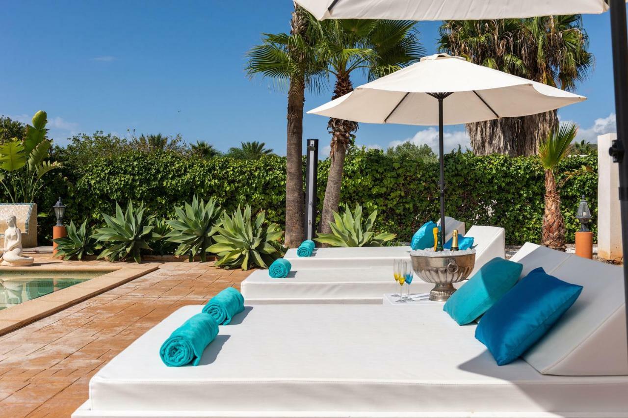 Serena Villa Sant Francesc de s'Estany Bagian luar foto